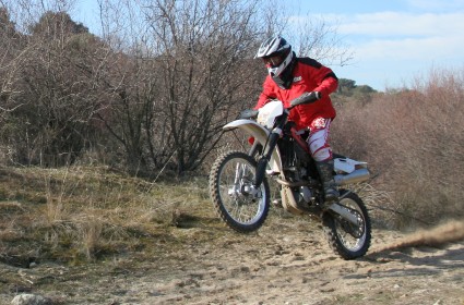 Prueba Husqvarna TE310 2012. Porqué David venció a Goliath.