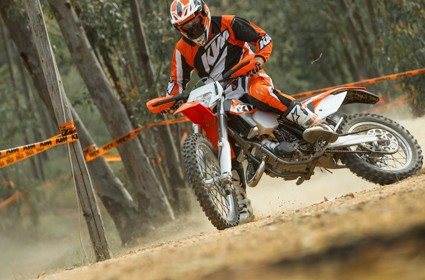 Prueba de la KTM EXC125 2014. Tan grande y tan pequeña como tú quieras.