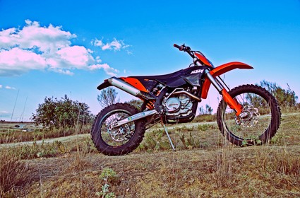 Prueba KTM 450 EXC 2009. La reina del E2.