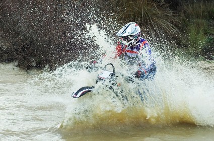 Técnica de pilotaje de Enduro. Pasos de agua1. Actualizado