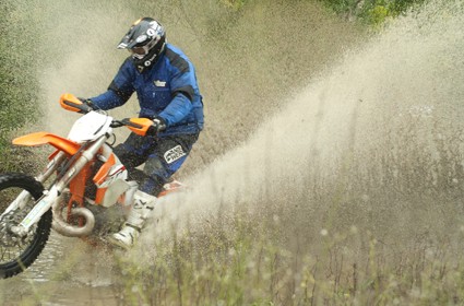 Técnica de pilotaje de enduro. Pasos de agua2 ACTUALIZADO