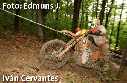 Técnica de pilotaje de enduro. Conducción sobre barro 2 