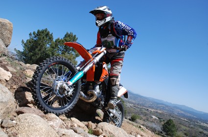 Prueba KTM EXC 200. Caballería Ligera.