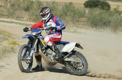 Prueba Husaberg FE390. Grandes sensaciones bajo control.