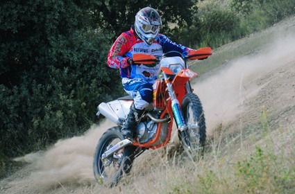 Prueba KTM 450 EXC Factory Edition 2011. La sonrisa del ganador.