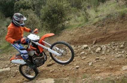 Prueba KTM EXC450 2012. La gran evolución del líder.