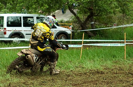 Piloto de Enduro. Cuida tu imagen.