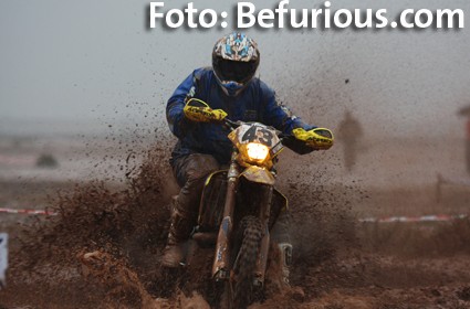 Técnica de pilotaje de enduro. Conducción sobre barro 2 