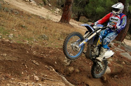 Prueba Husaberg FE390. Grandes sensaciones bajo control.