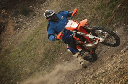 Prueba KTM 300 EXC 2016. El mundo en tus manos.