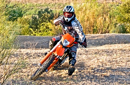 Prueba KTM 450 EXC 2009. La reina del E2.