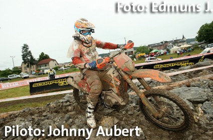 Técnica de pilotaje de enduro. Conducción sobre barro 2