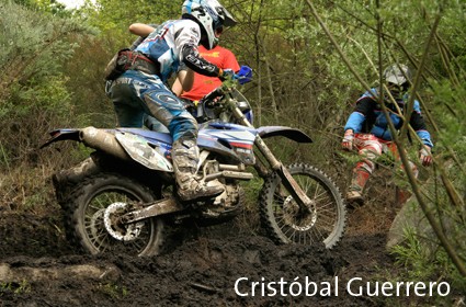 Técnica de pilotaje de Enduro. Trialeras 3.